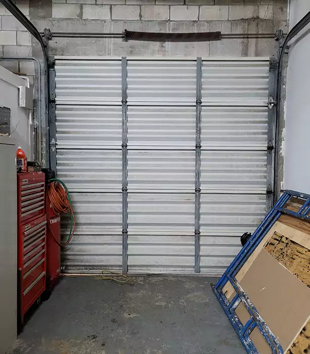 Clear Roll Up Garage Doors Services in Atlantis, FL