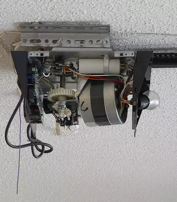 Garage Door Motor Replacement in Atlantis, FL