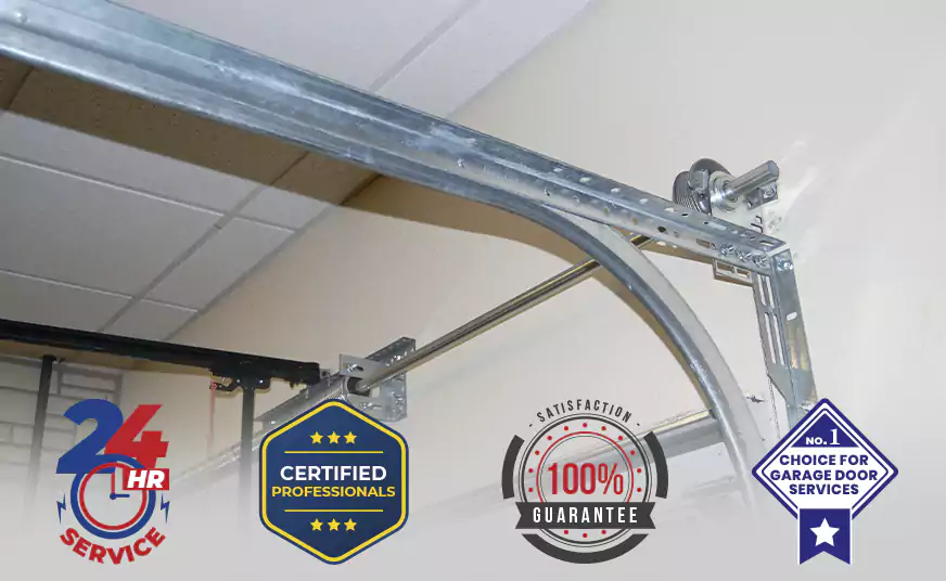 How Much Does a Garage Door Rail Replacement Cost in Atlantis, FL?